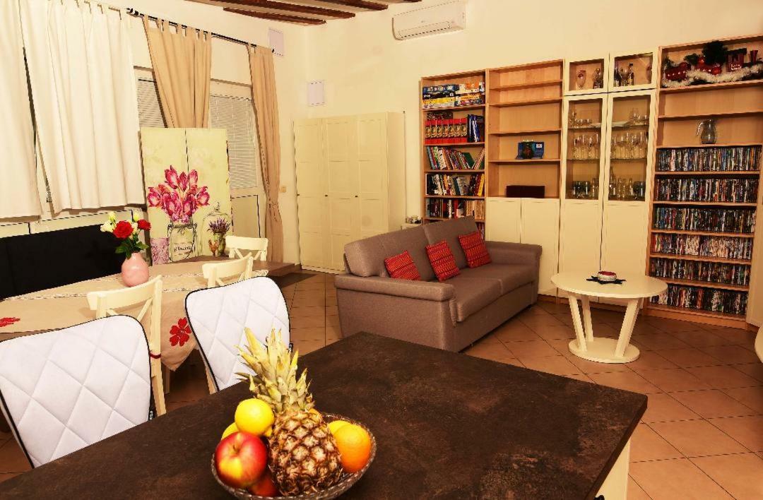 Studio Tami I Barbi Apartment Opatija Exterior photo